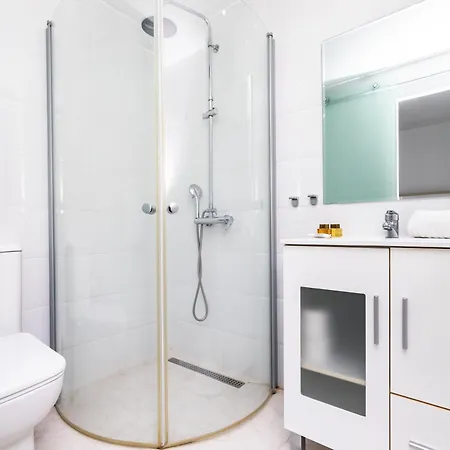 Centro Con Piscina Miramar *