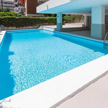 Centro Con Piscina Miramar Apartman *