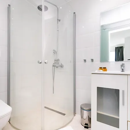 Centro Con Piscina Miramar