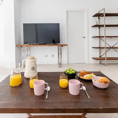 Centro Con Piscina Miramar