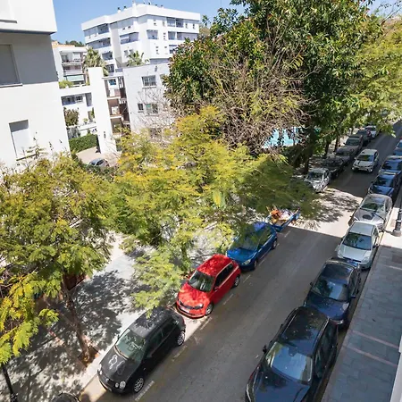 Centro Con Piscina Miramar * Μαρμπέλλα