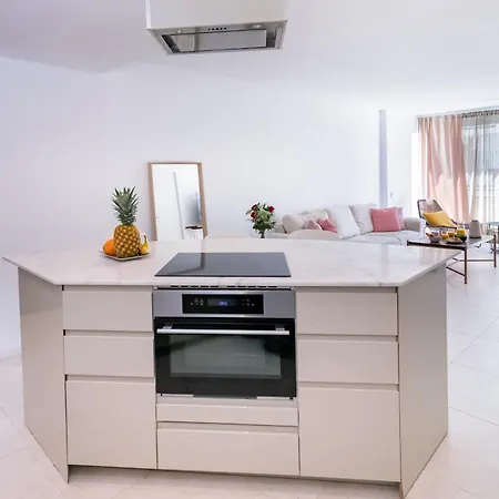 Centro Con Piscina Miramar